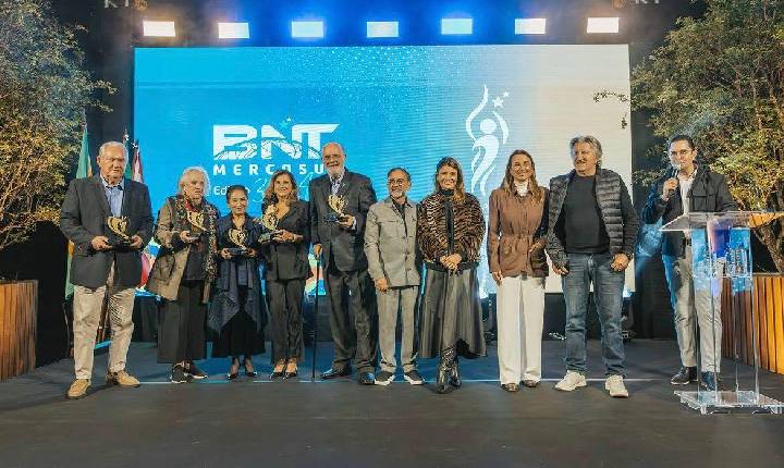 32ª edição da BNT Mercosul inicia com cerimônia solene e premiação “Personalidades de Ouro”