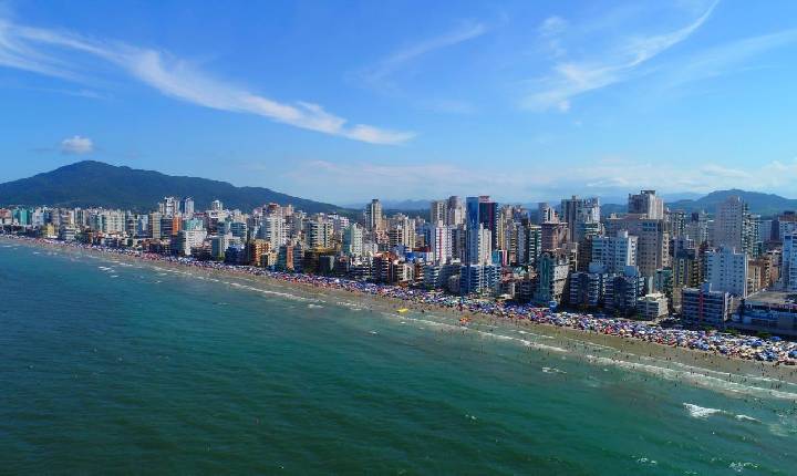 Alargamento da Meia Praia avança em Itapema