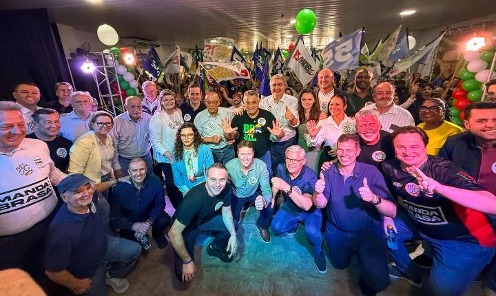 Antídio Lunelli confirma pré-candidatura ao Senado em evento com grande mobilização em Jaraguá do Sul