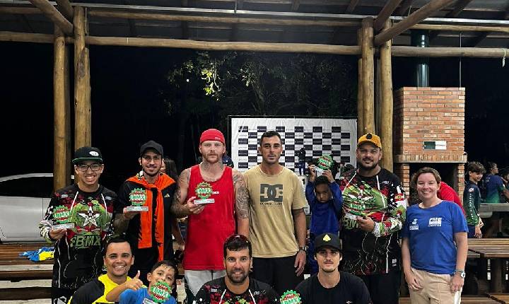 Balneário Camboriú conquista quatro troféus na 1ª Etapa do Campeonato Catarinense de Bicicross