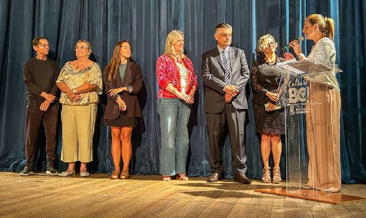 Balneário Camboriú homenageia Eulina Silveira com tributo e projeto de lei que eterniza seu nome na educação