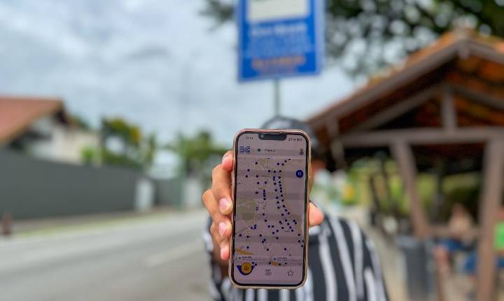 BC Digital: cidadão agora pode acompanhar ônibus tarifa zero na palma da mão