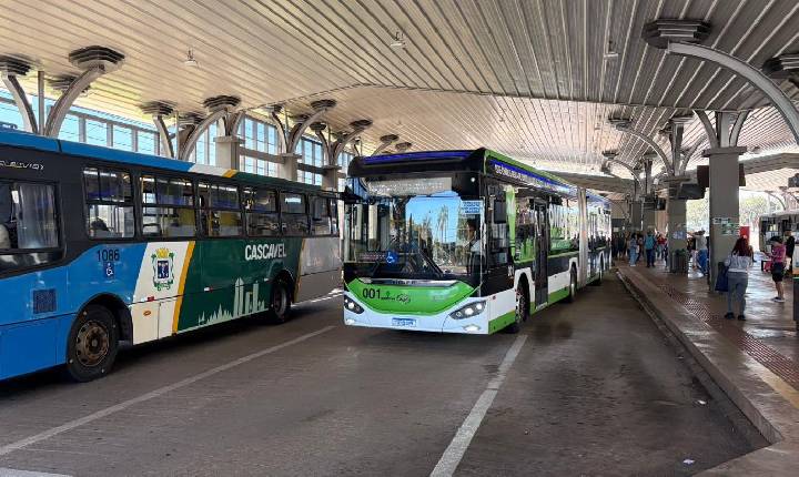 BC Trânsito conhece sistema de ônibus elétricos de Cascavel