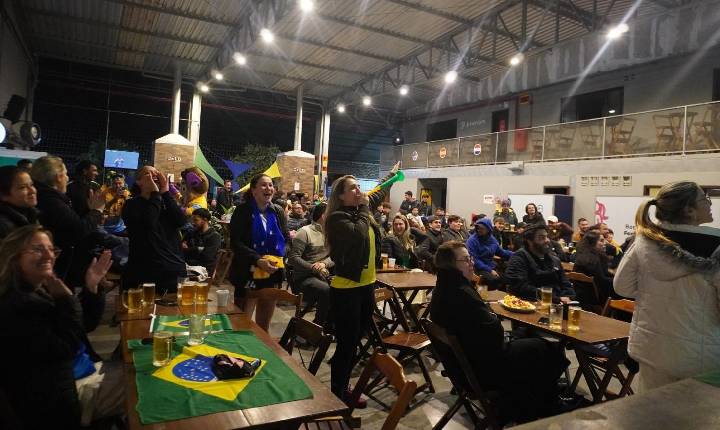 Brasil tenta quebrar tabu histórico contra a Noruega; CELD Esportes reúne a torcida para as oitavas de final