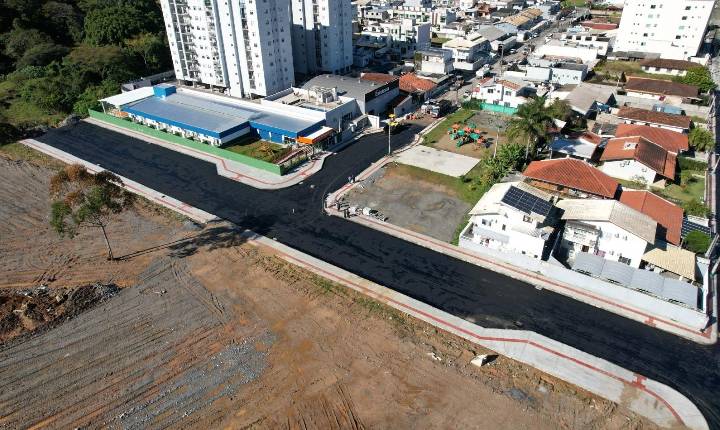 Camboriú avança com obras que continuam transformando a mobilidade e a infraestrutura urbana