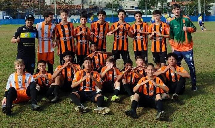 Camboriú faz história e chega pela primeira vez às finais da SC Cup em quatro categorias