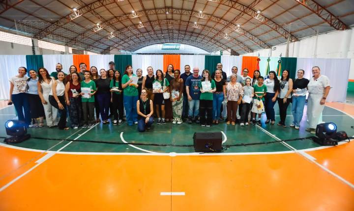 Camboriú premia vencedores do 4º Concurso Cultural de Redação “Conhecendo Camboriú”