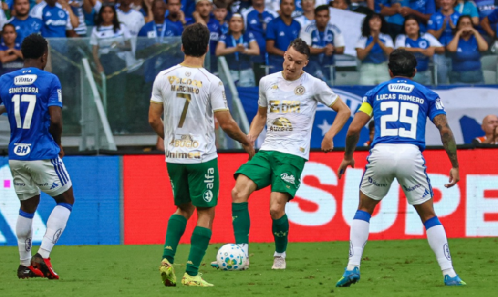 Chapecoense sofre derrota pelo Brasileirão Série A