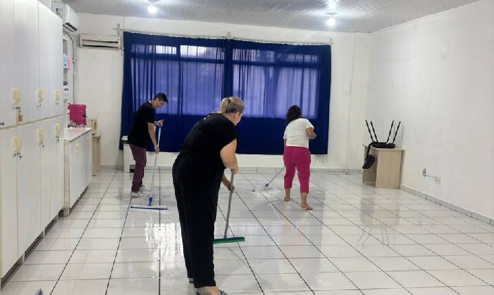 Chuva registrada na madrugada mobiliza equipes em Balneário Camboriú