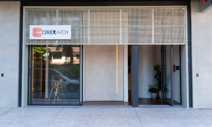 CinexArch SC completa um ano e expande presença em polos catarinenses de alto padrão