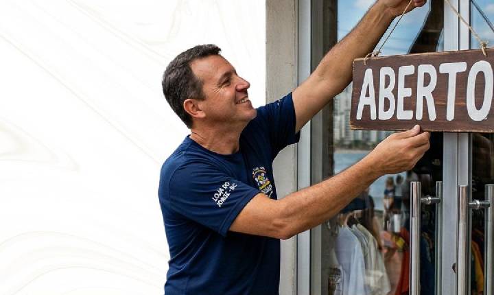 Comércios de Balneário Camboriú e Camboriú podem abrir no feriado de 1º de maio