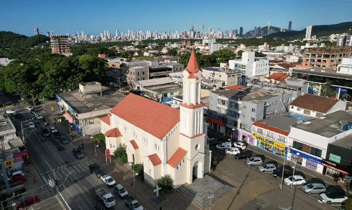 Comunicação digital de Camboriú amplia alcance e aproxima população do poder público