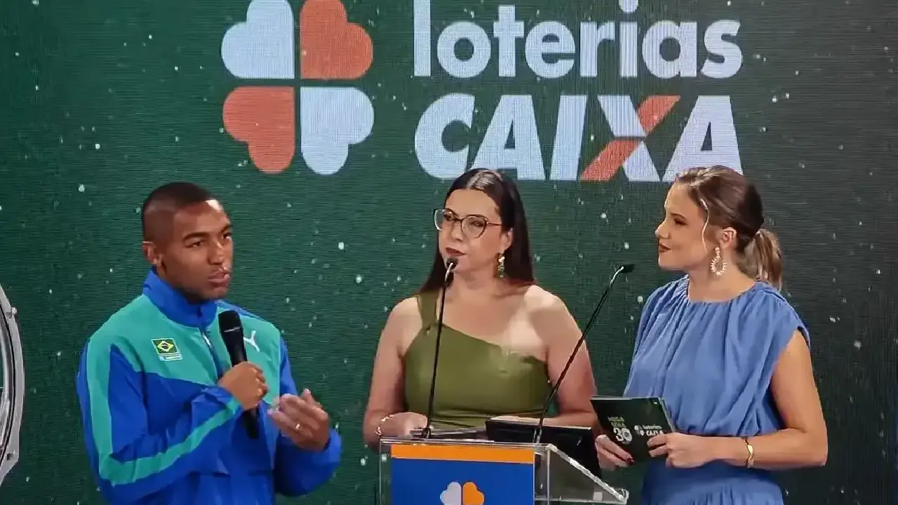 Confira dezenas sorteadas na Mega-Sena 30 anos neste domingo