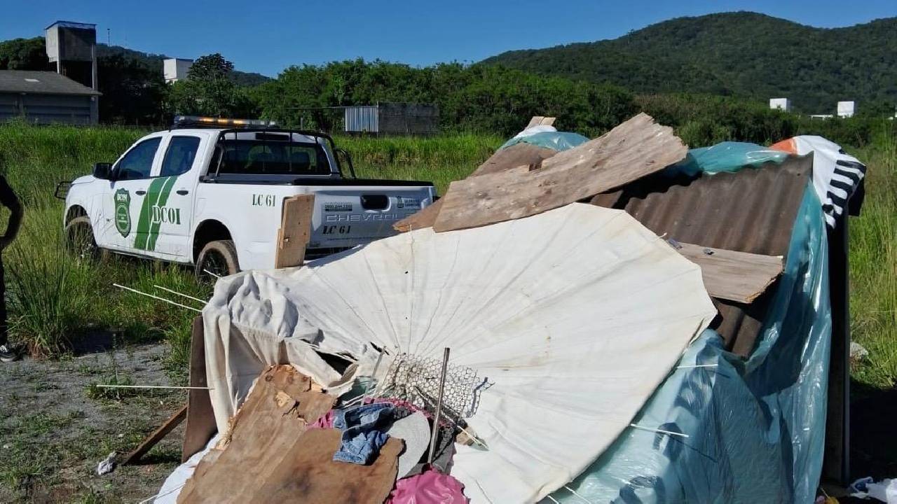 DCOI realiza mais de 60 ações em abril e reforça o combate a ocupações irregulares em Balneário Camboriú