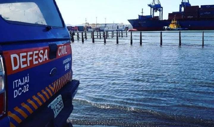 Defesa Civil alerta para risco de novos alagamentos em Itajaí 