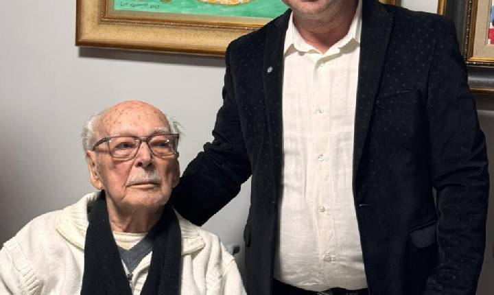 Deputado Junior Cardoso presta homenagem ao escritor Lindomar Tournier