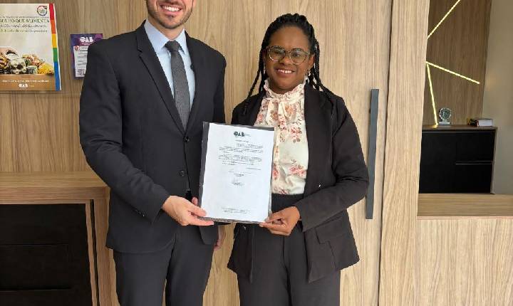 Dra. Sirlei Rosa é a primeira mulher negra a presidir a OAB Camboriú