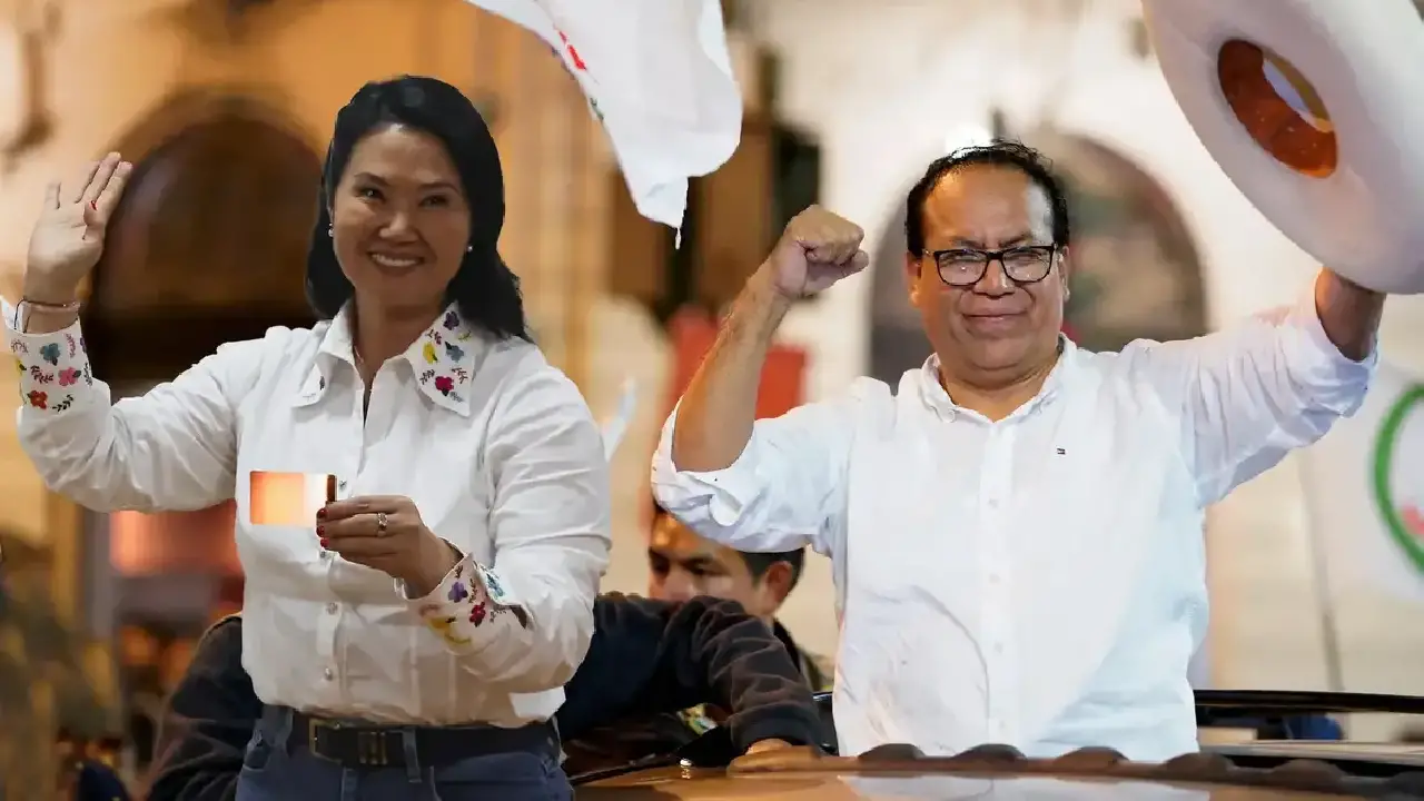 Eleições Peru: Fujimori vira sobre Sánchez com diferença de 561 votos