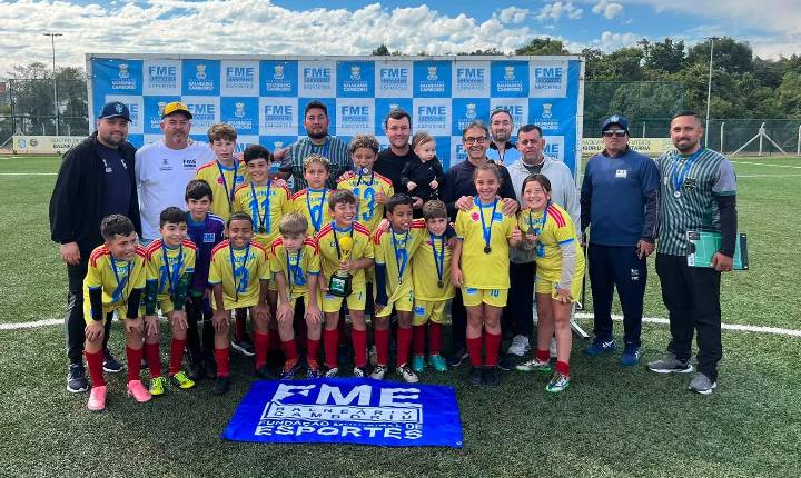 Equipe da Colômbia se consagra campeã da Copinha do Mundo de Balneário Camboriú