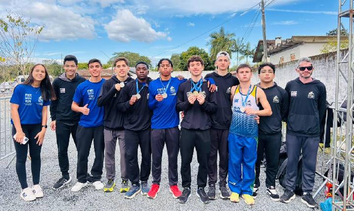 Equipe de Balneário Camboriú garante quatro pódios no Campeonato Catarinense Loterias Caixa de Atletismo Sub-18