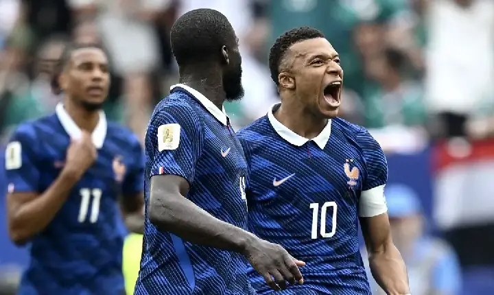 França 3 x 0 Iraque: Após paralisação, Le Blues vencem a 2ª