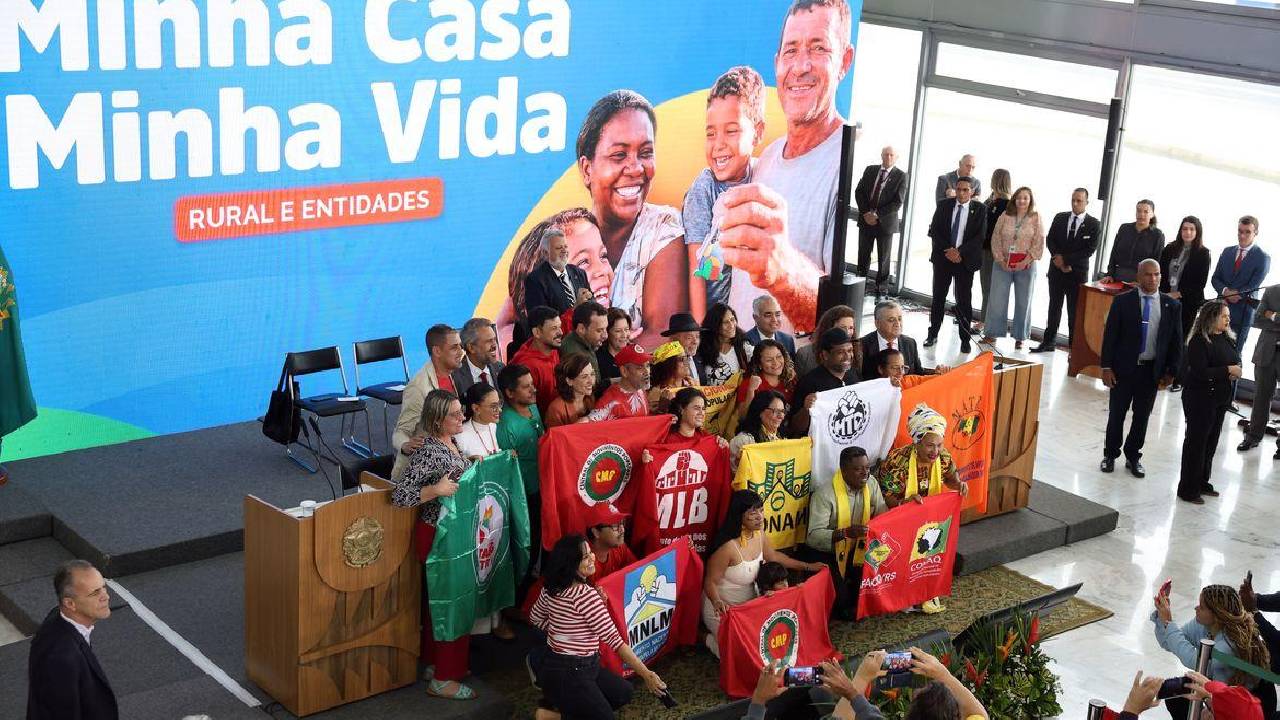 Governo anuncia construção de 85 mil moradias do Minha Casa Minha Vida