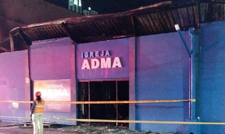 Incêndio atinge templo religioso em Balneário Camboriú na noite de terça-feira