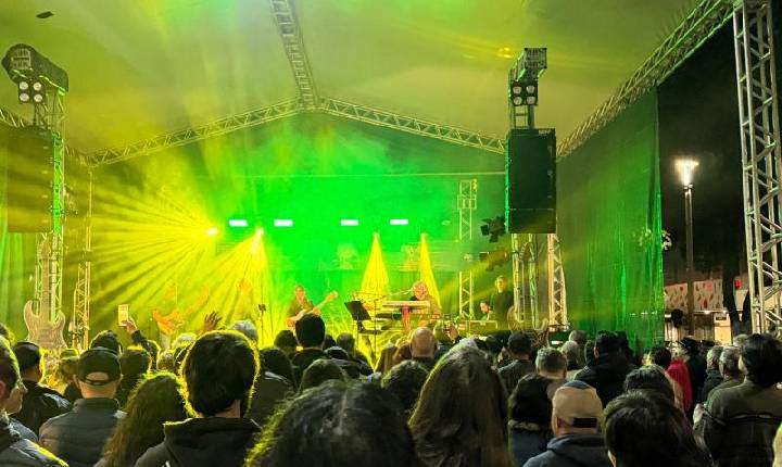 Itajaí Rock Concert antecipa comemoração do Dia Mundial do Rock, celebrado nesta segunda-feira 
