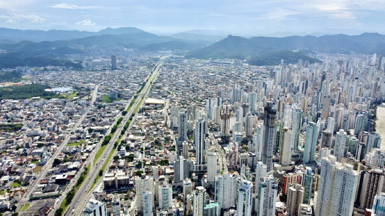 Lei do Microzoneamento de Balneário Camboriú é promulgada