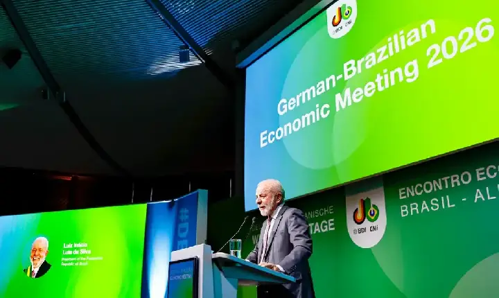 Lula fala em reciprocidade após expulsão de delegado dos Estados Unidos