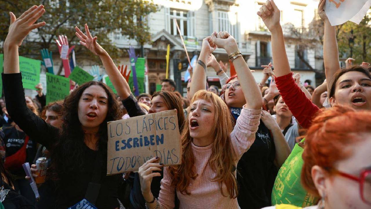 Marcha Universitária protesta contra cortes de Milei