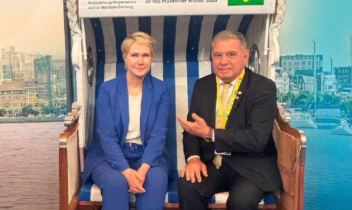 Mário Motta se reúne com ministra alemã e fortalece diálogo com empresários catarinenses na Hannover Messe