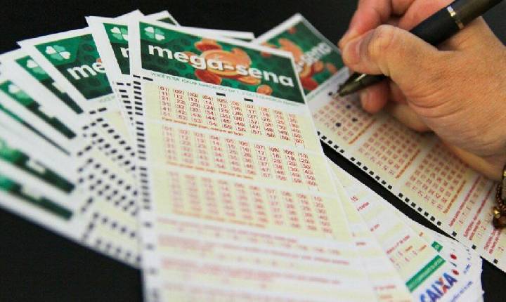 Mega-Sena: nenhuma aposta acerta as seis dezenas e prêmio vai a R$ 52 milhões