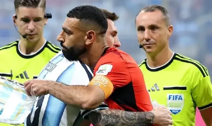 Messi comanda virada histórica e argentinos estão nas quartas