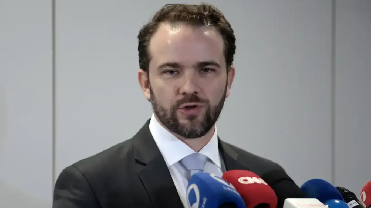 Novo Desenrola permitirá uso do FGTS para renegociação de dívidas