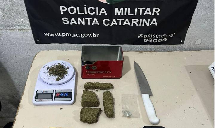 Polícia Militar prende dupla por tráfico de drogas em Bombinhas