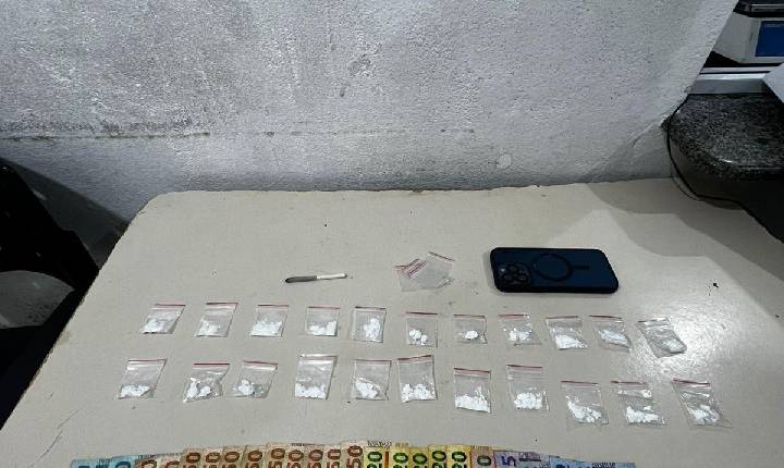 Polícia Militar prende suspeito por tráfico de drogas em Itapema