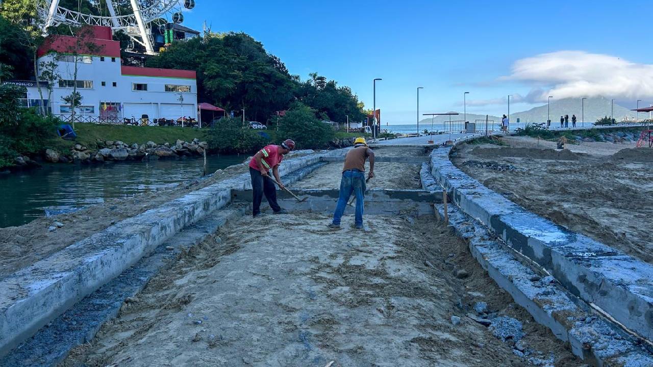 Reconstrução do trecho de acesso ao molhe do Pontal Norte é iniciada