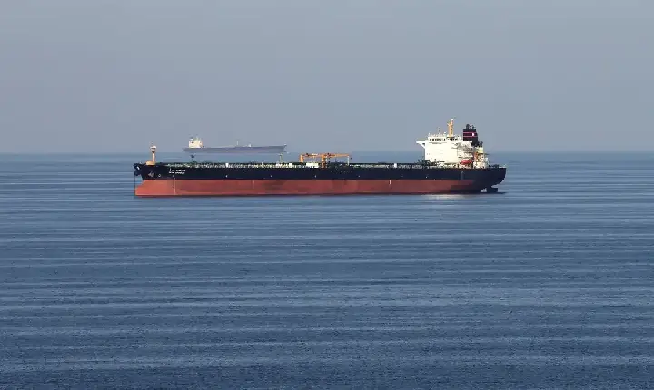 Reino Unido rejeita bloqueio proposto por Trump no Estreito de Ormuz