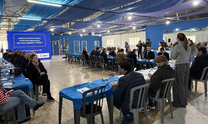 Reunião entre secretários municipais reforça integração entre Balneário Camboriú e Camboriú