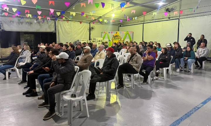 Reunião preparatória define regras e organização da 26ª Festa dos Amigos
