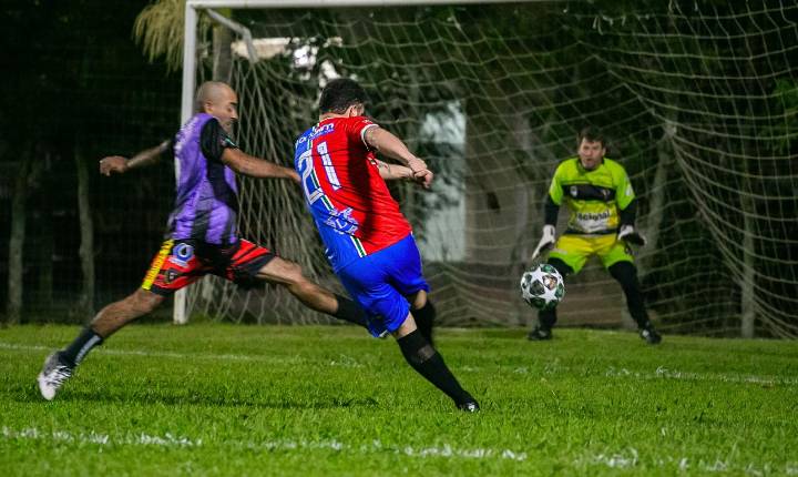 Rodada do Campeonato Municipal de Futebol Veterano é marcada por muitos gols