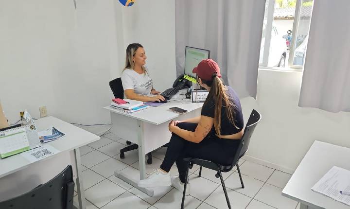 Sala do Empreendedor de Itapema orienta MEI a fazer declaração anual