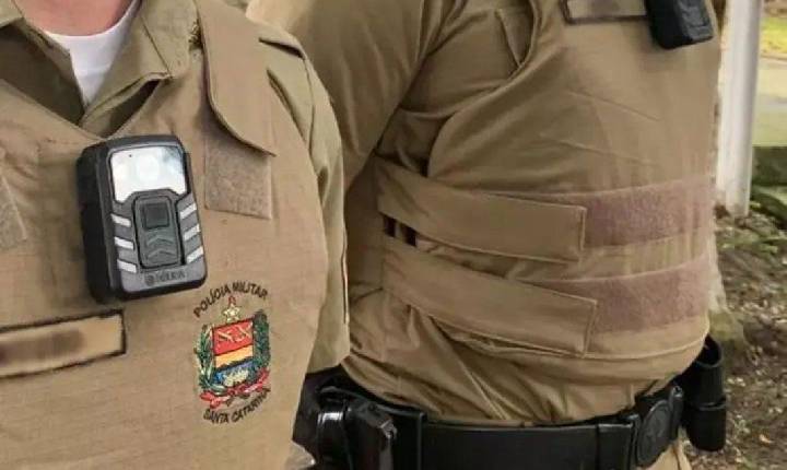 Santa Catarina tem 90 dias para apresentar plano de retomada das câmeras corporais na Polícia Militar 