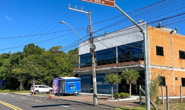 Secretaria de Obras Móvel de Balneário Camboriú atende no Bairro Estaleiro