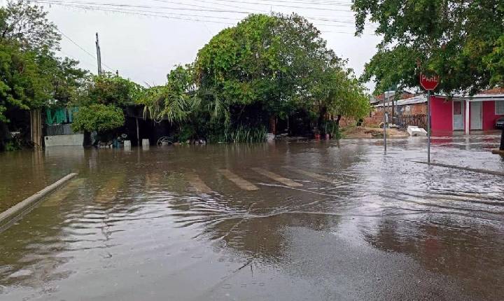 Temporal no Rio Grande do Sul deixa desalojados e provoca danos em 19 cidades