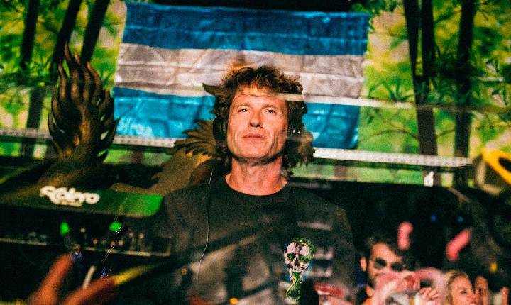 Última dança: Hernan Cattaneo encerra trajetória histórica do Warung Beach Club neste sábado