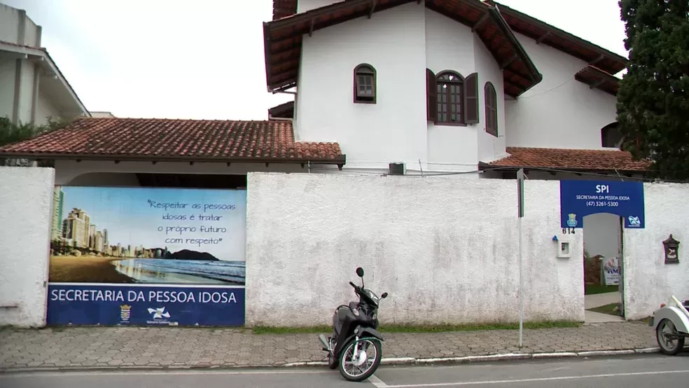 Na Dubai brasileira, pessoas idosas são proibidas de trabalhar