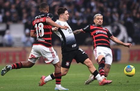 Flamengo segura pressão e está na final da Copa do Brasil - Notícia Já