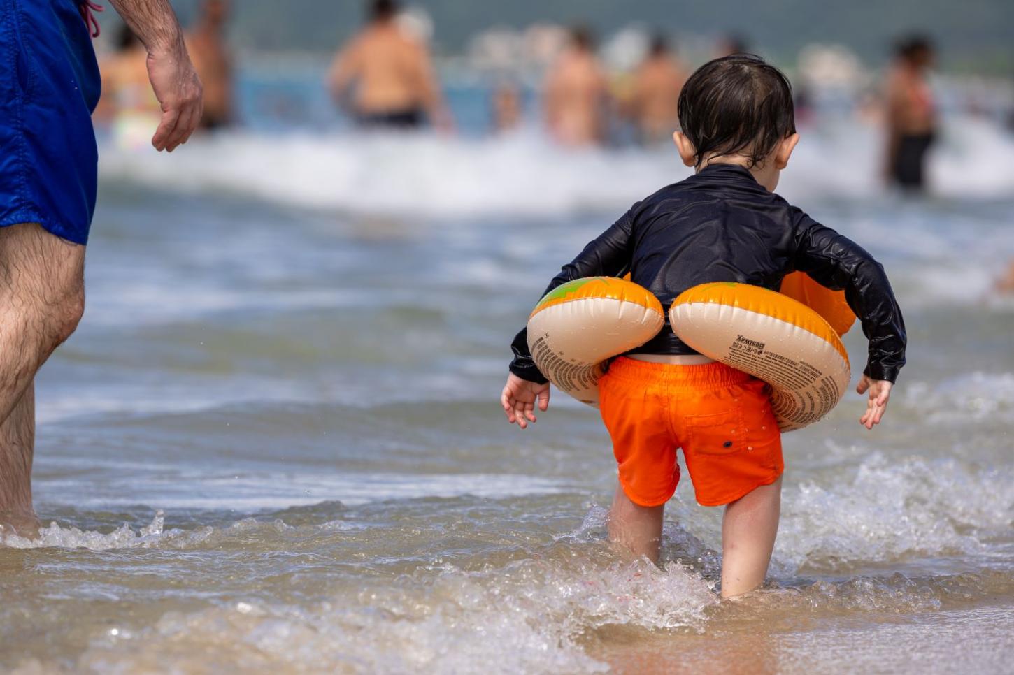 Balneário Camboriú tem dois pontos impróprios para banho: apenas um está na Praia Central